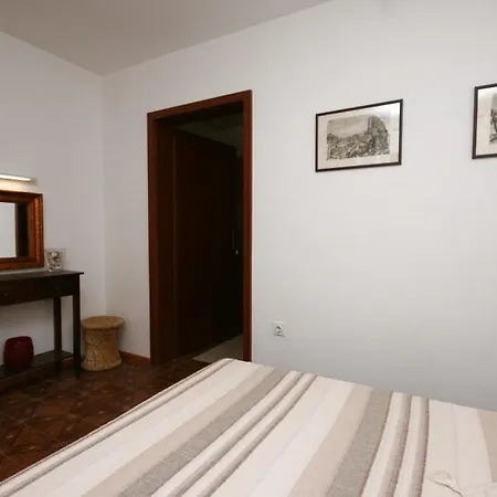 Apartment 6474b Mandre