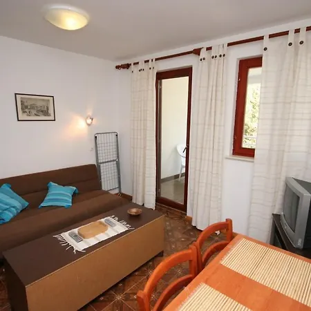 Apartment 6474b Mandre