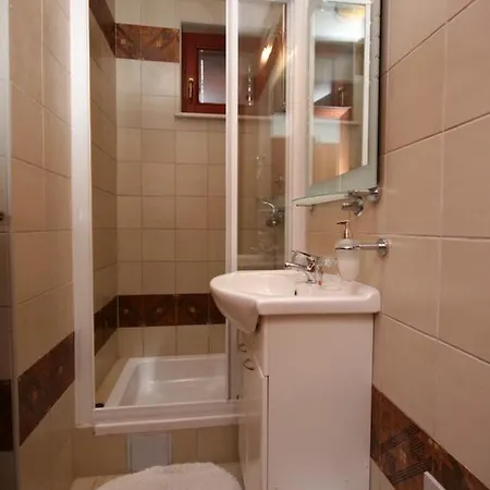 Apartment 6474b Mandre